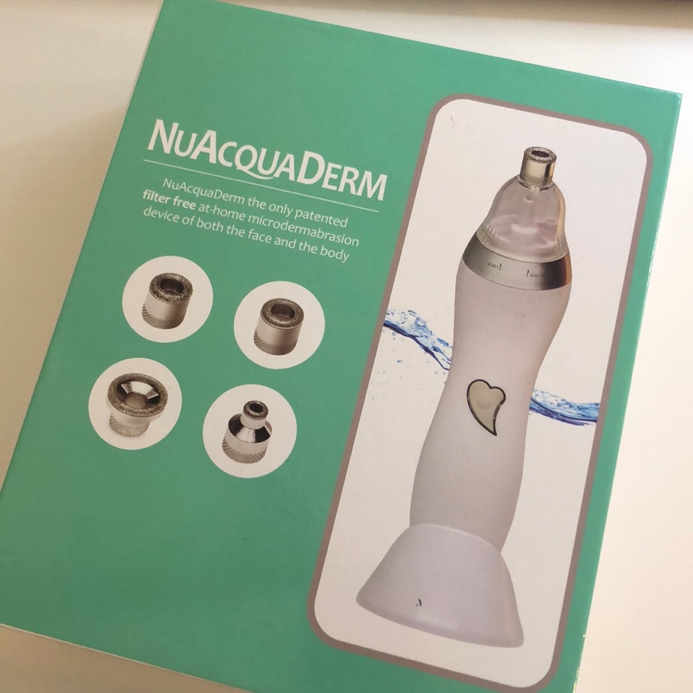 Microdermabrasion - NuAcquaDerm